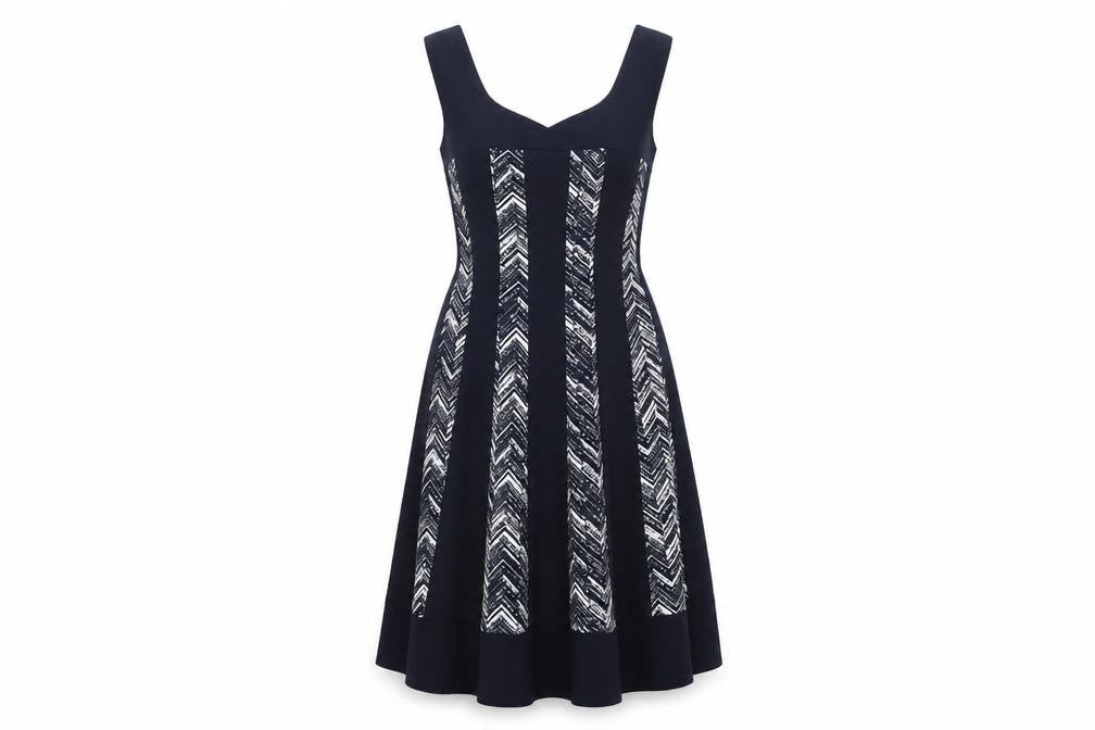 Connected Apparel Women's Black Chevron Fit & Flare Dress Size 6