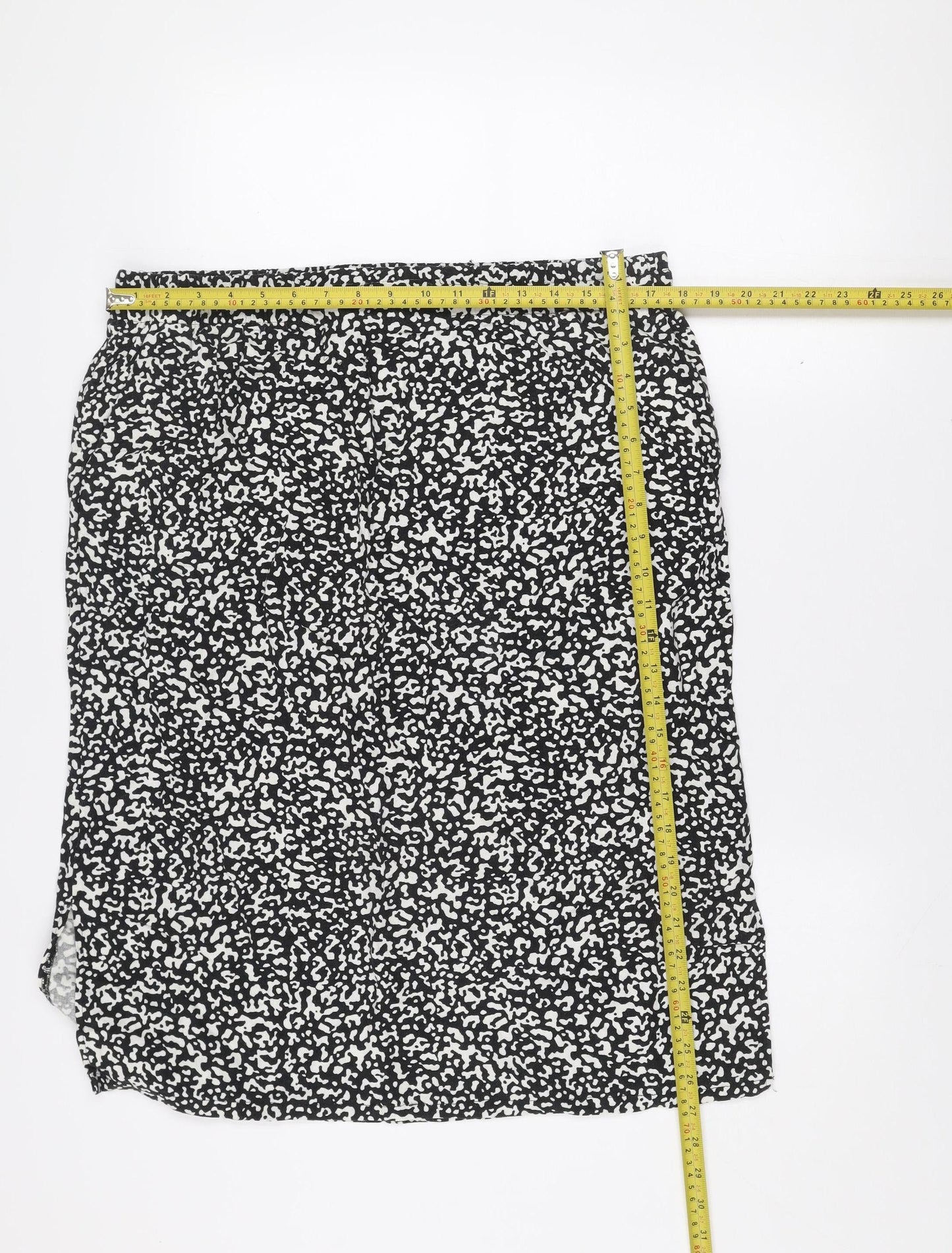 Marks and Spencer Women’s Black Geometric Linen Blend Knee Length Skirt Size 16