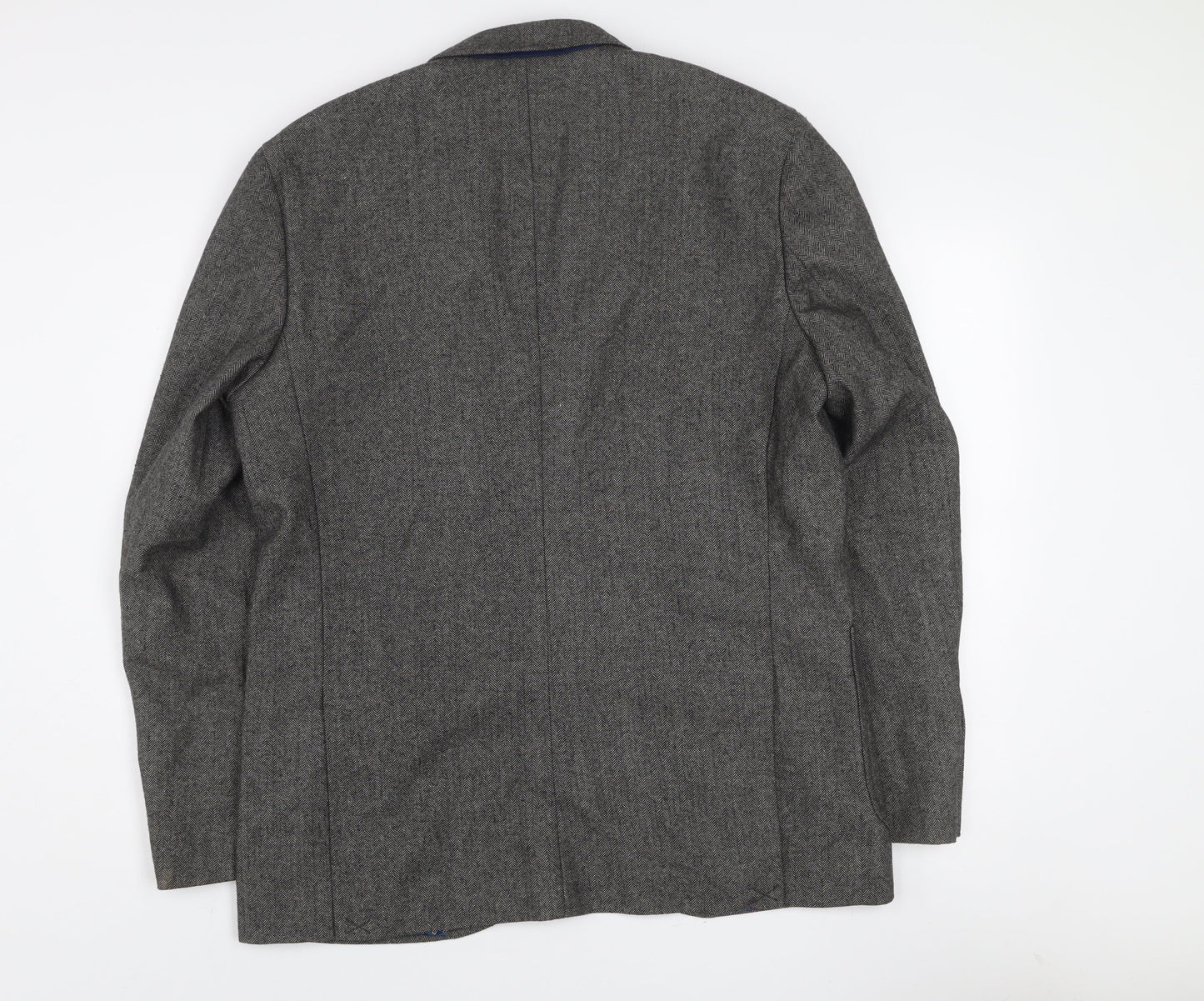 Cedar Wood State Men’s Grey Herringbone Wool Blend Slim Fit Blazer L