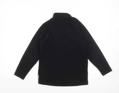 Close-up detail of Quechua boys’ black fleece 1/4 zip pullover sweatshirt 12 years