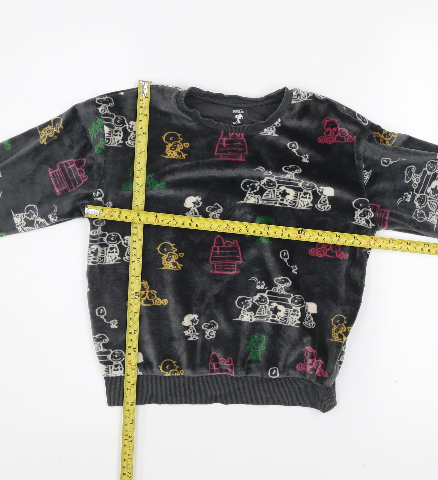 Marks and Spencer Girls Grey Snoopy Peanuts Pyjama Top 9-10 Years Velour