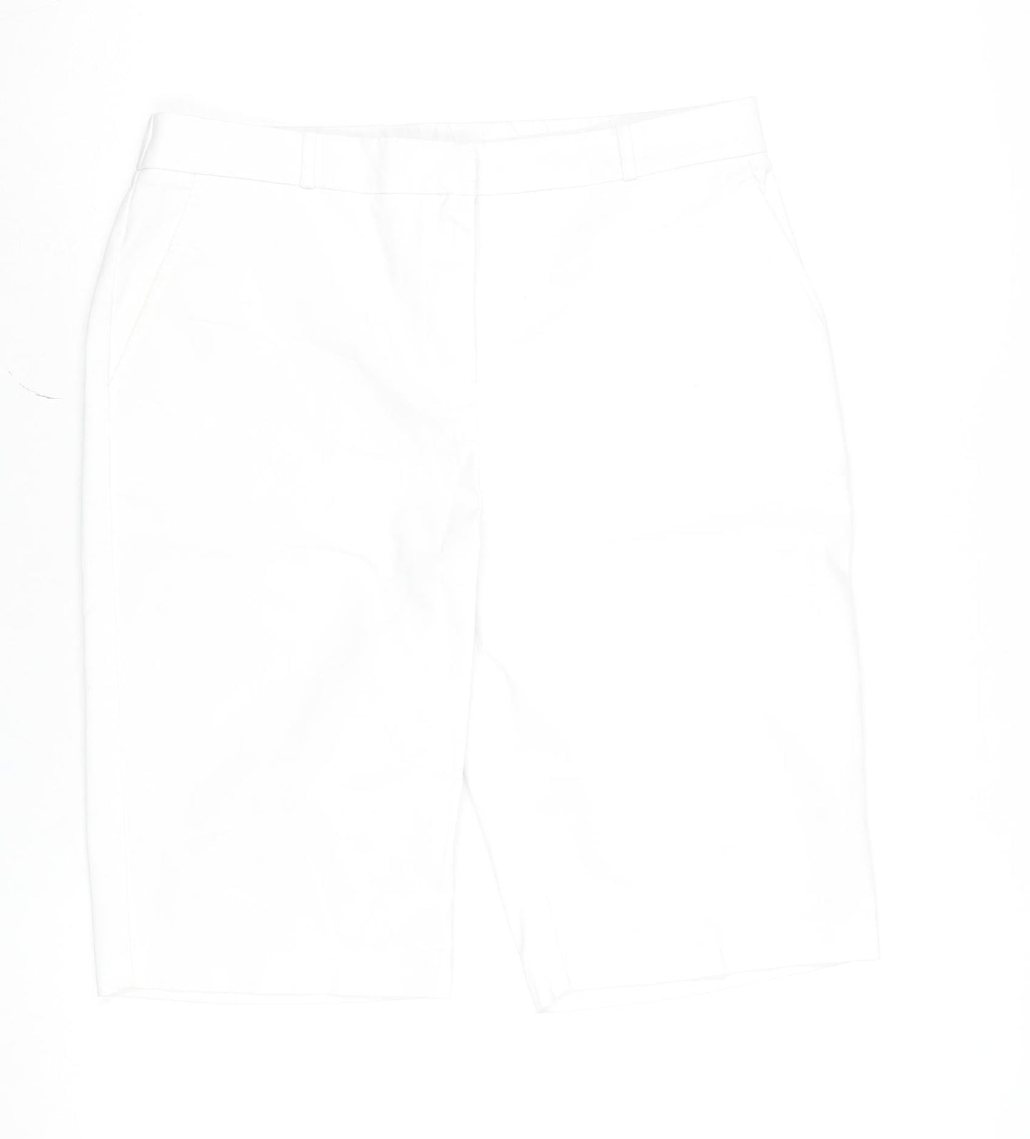 Gallery Women’s White Bermuda Shorts Size 12 Stretch Cotton Blend