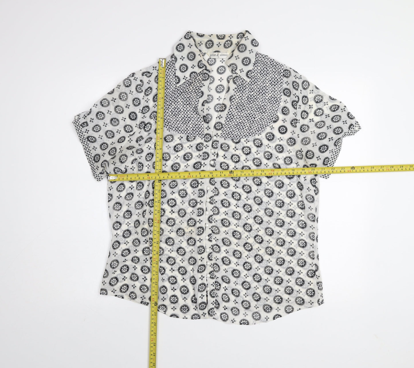 Yifan & Alessia Women’s White Floral Short Sleeve Button-Up Blouse XL