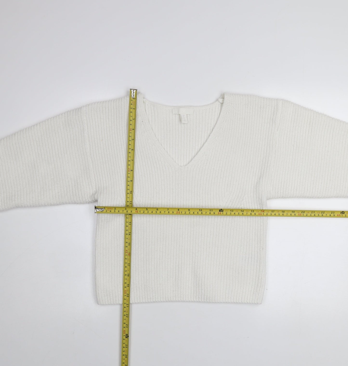H&M Women’s White V-Neck Knit Pullover Jumper Size M