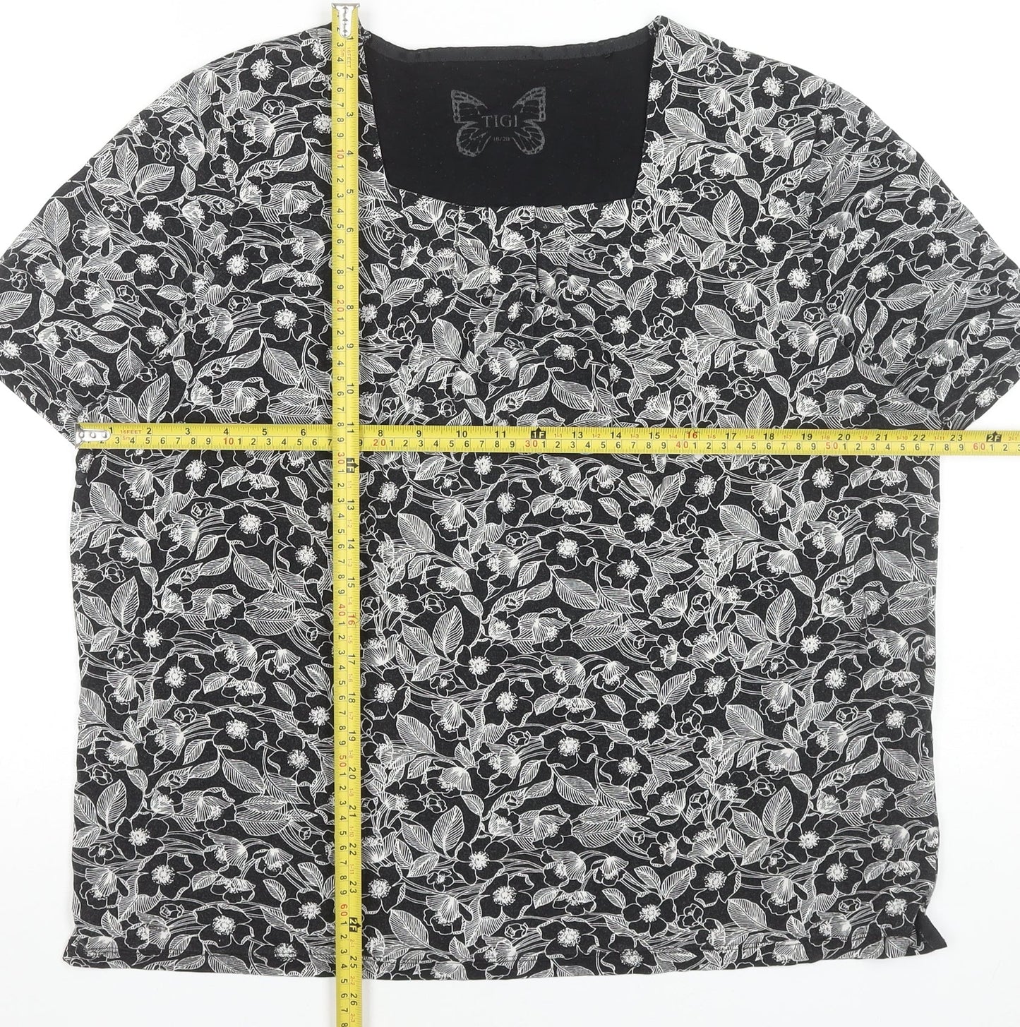 Tigi Women's Black Floral Viscose Stretch T-Shirt Size 18