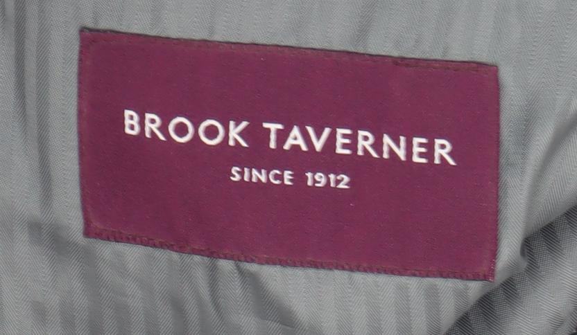Brook Taverner Men's Black Wool Blend 42R Classic Two-Button Blazer