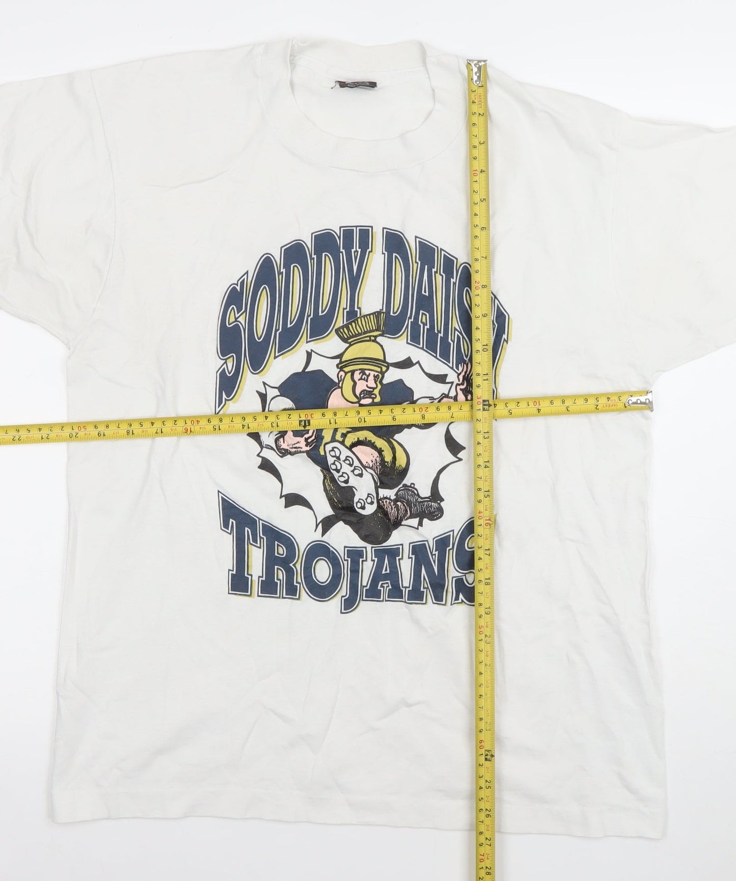 Fruit of the Loom Men's White L Vintage Soddy Daisy Trojans Graphic T-Shirt