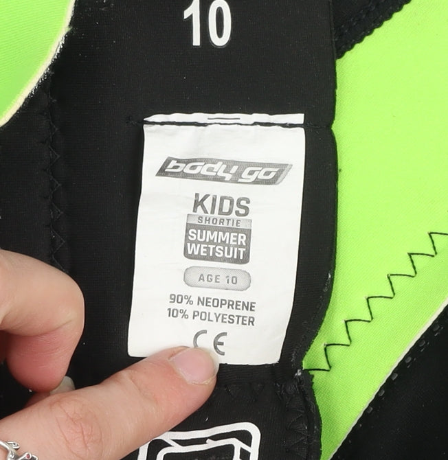 Body Go Boys Black Neoprene Short Sleeve Wetsuit Age 10