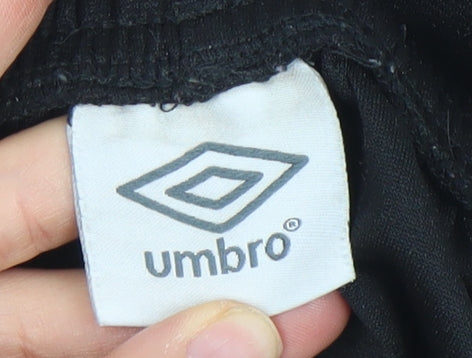 Umbro Boys Black Large B Athletic Sports Shorts Polyester Activewear