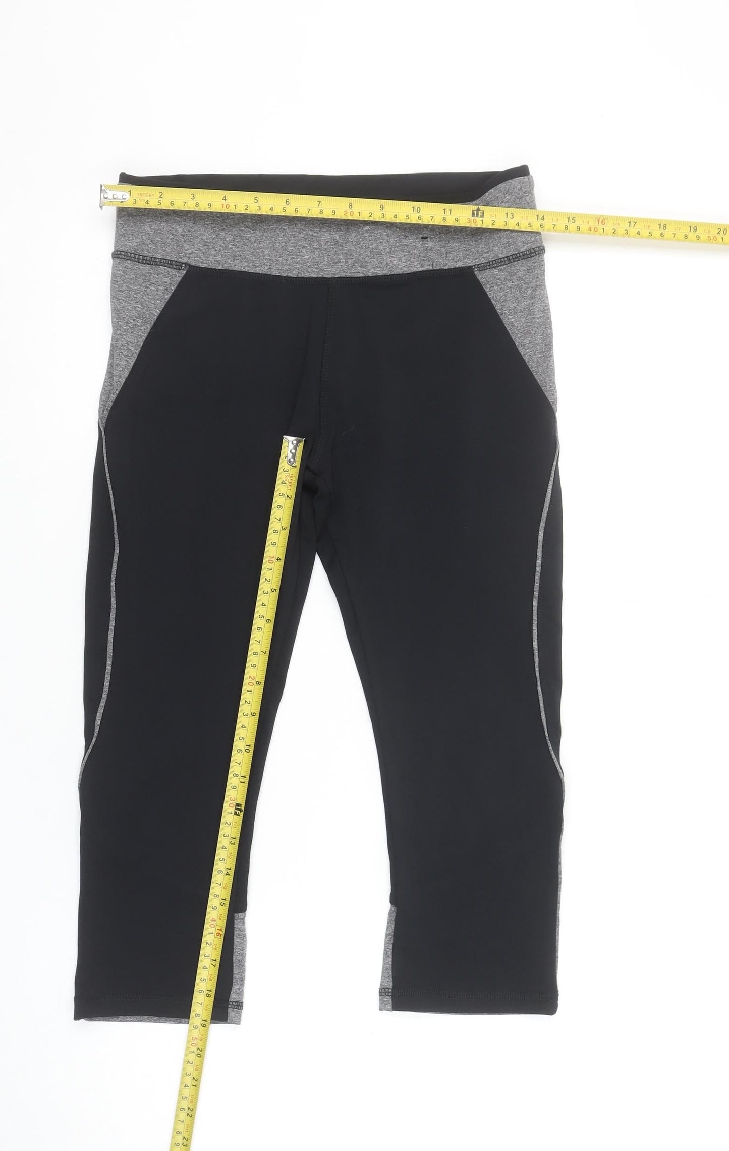 Atmosphere Women’s Black Grey Capri Workout Leggings Size 10