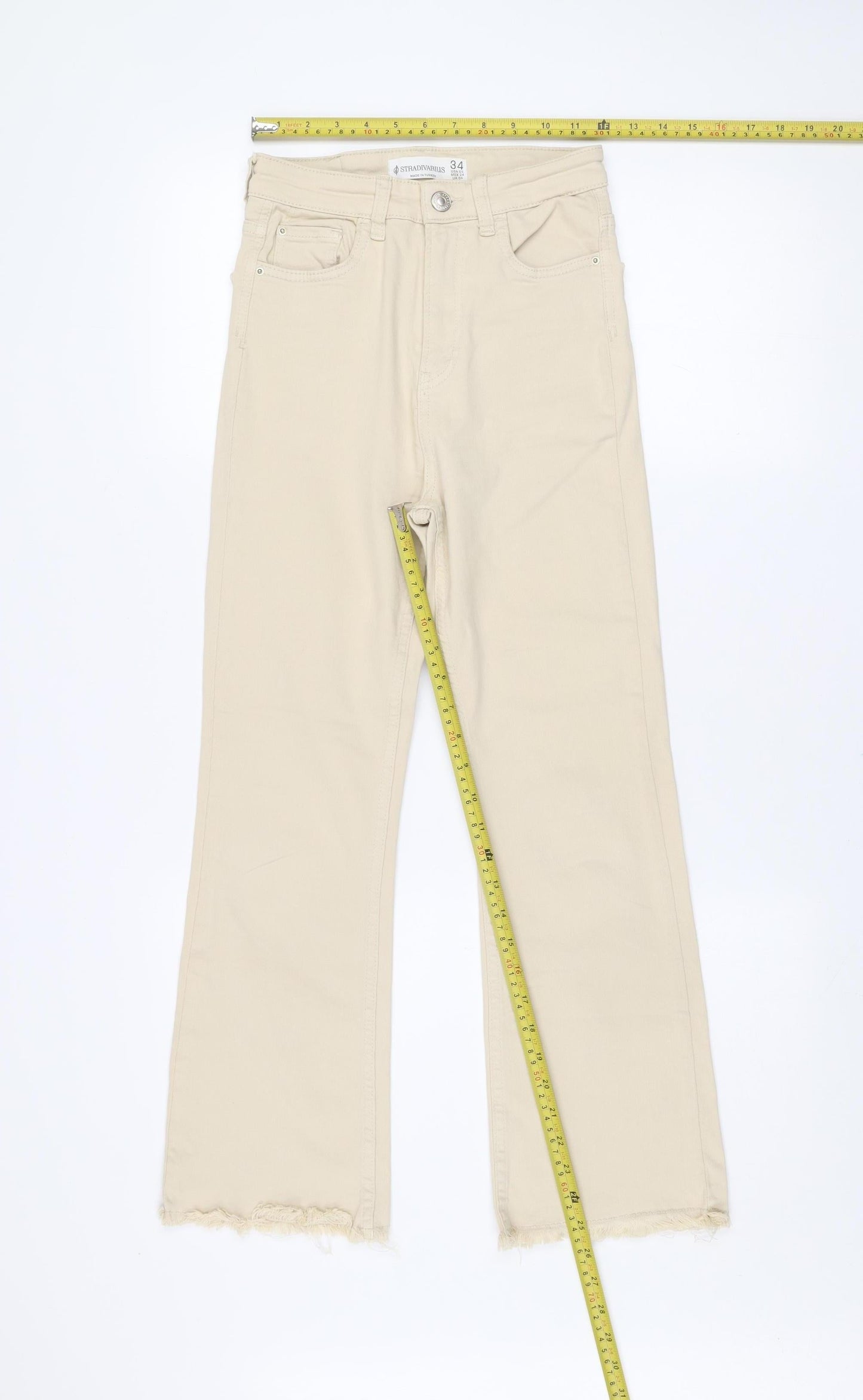 Stradivarius Women’s Beige High Rise Straight Jeans Size 6