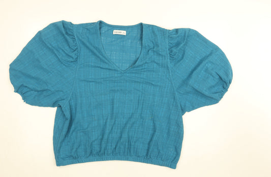 Gallery Women's Blue Cropped Puff Sleeve V-Neck Blouse Size L