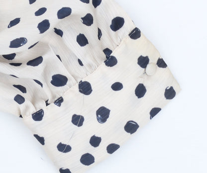 Additional view of Gallery women’s ivory polka dot long sleeve tunic blouse, size UK 16