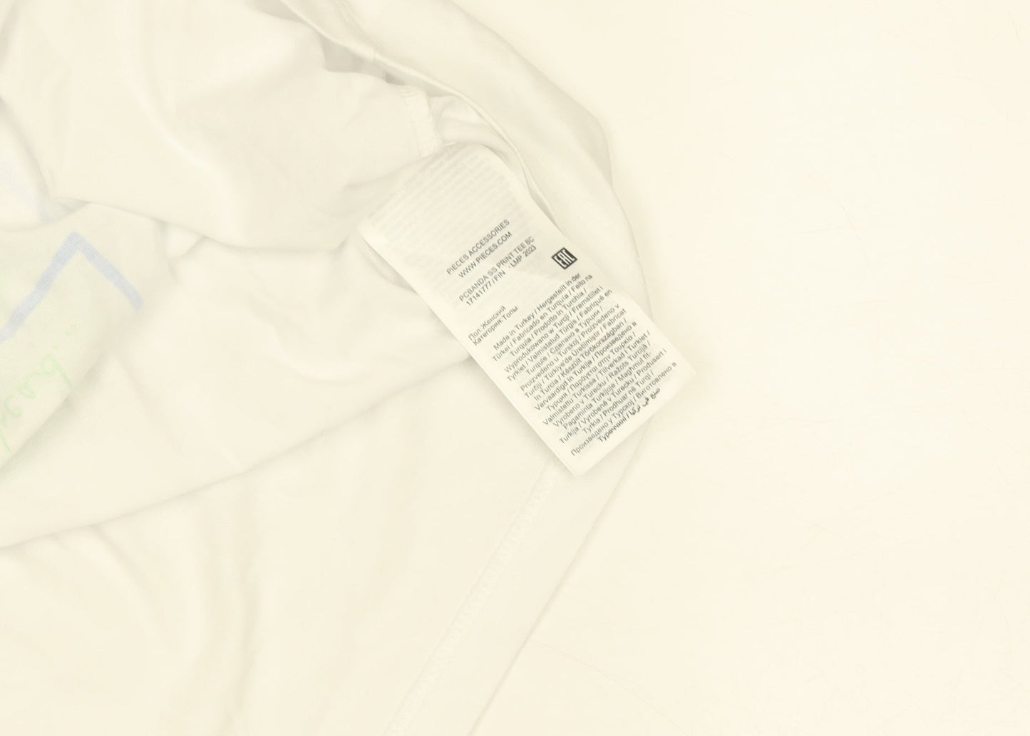 Pieces Women's White Cotton Graphic T-Shirt Size S Vacanza Print