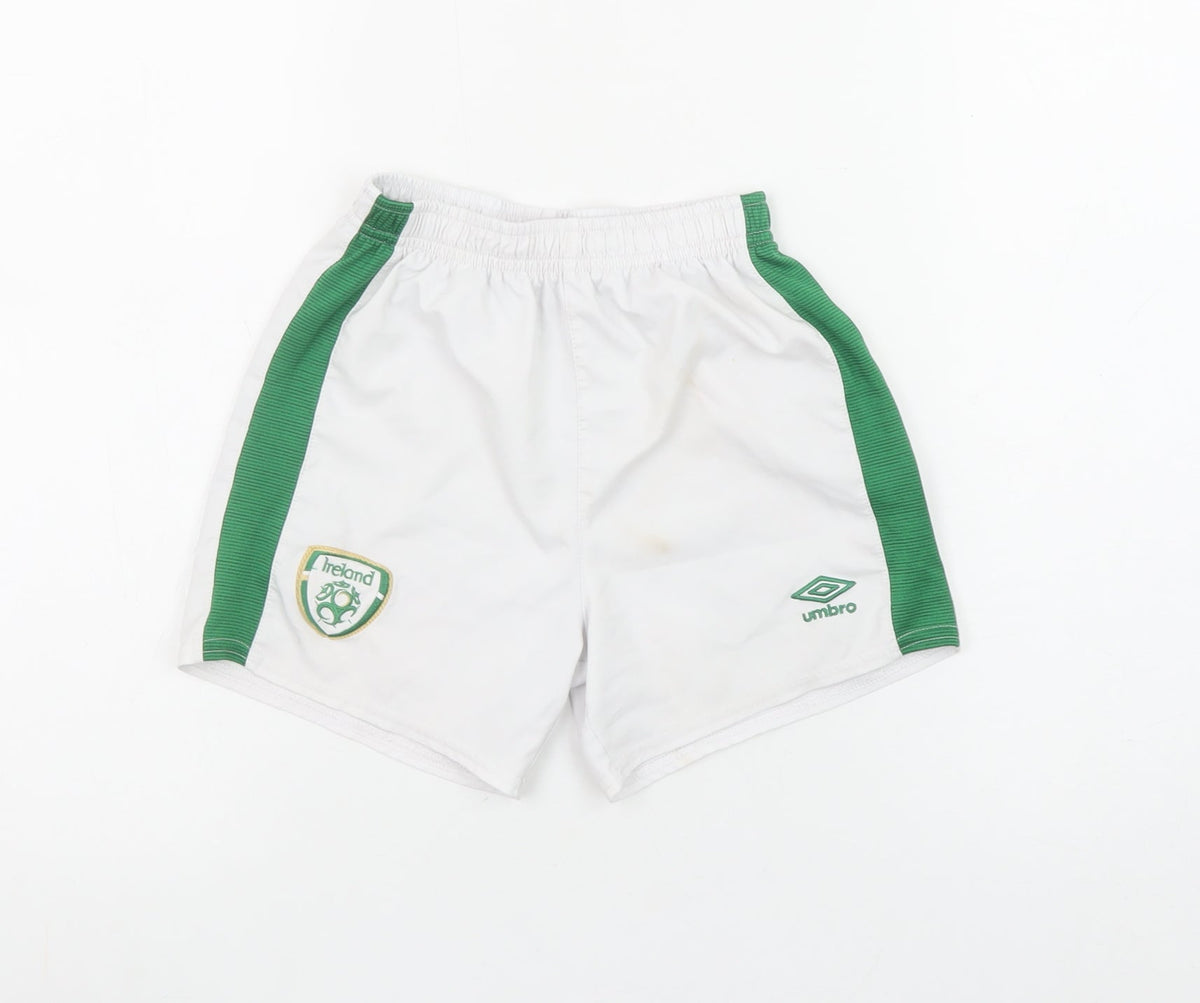 Umbro Boys White 6-7 Years Athletic Football Shorts Ireland Crest