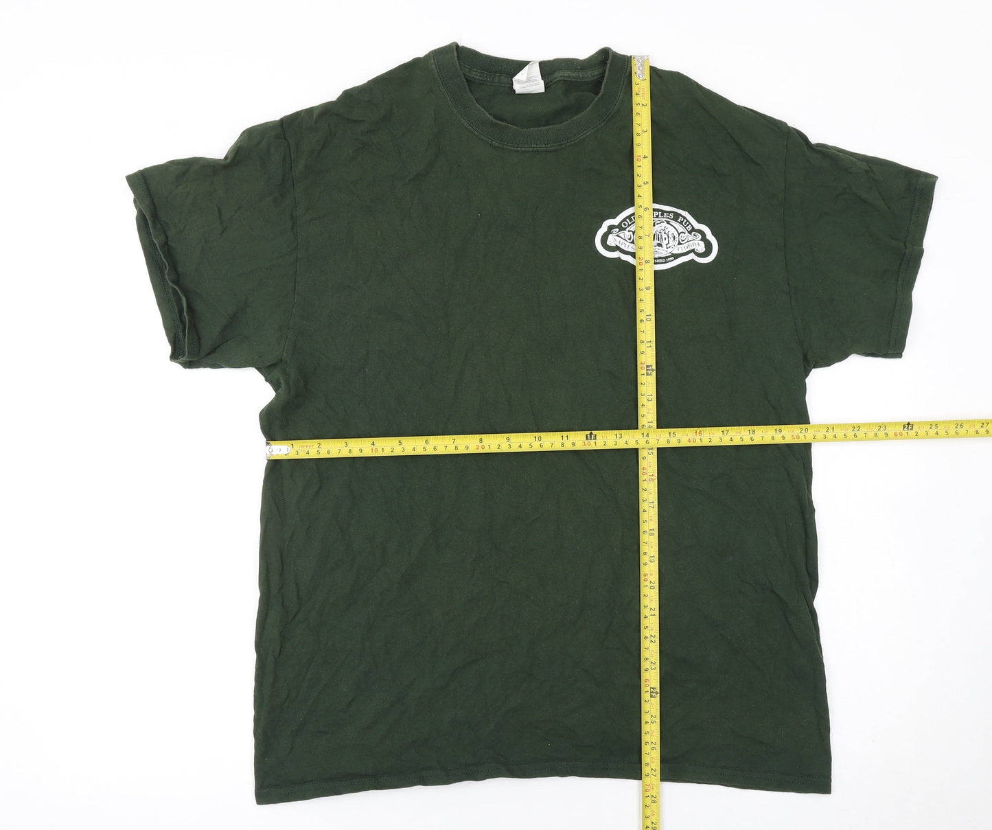 Gildan Men’s Green Old Naples Pub Graphic Cotton T-Shirt L Regular Fit