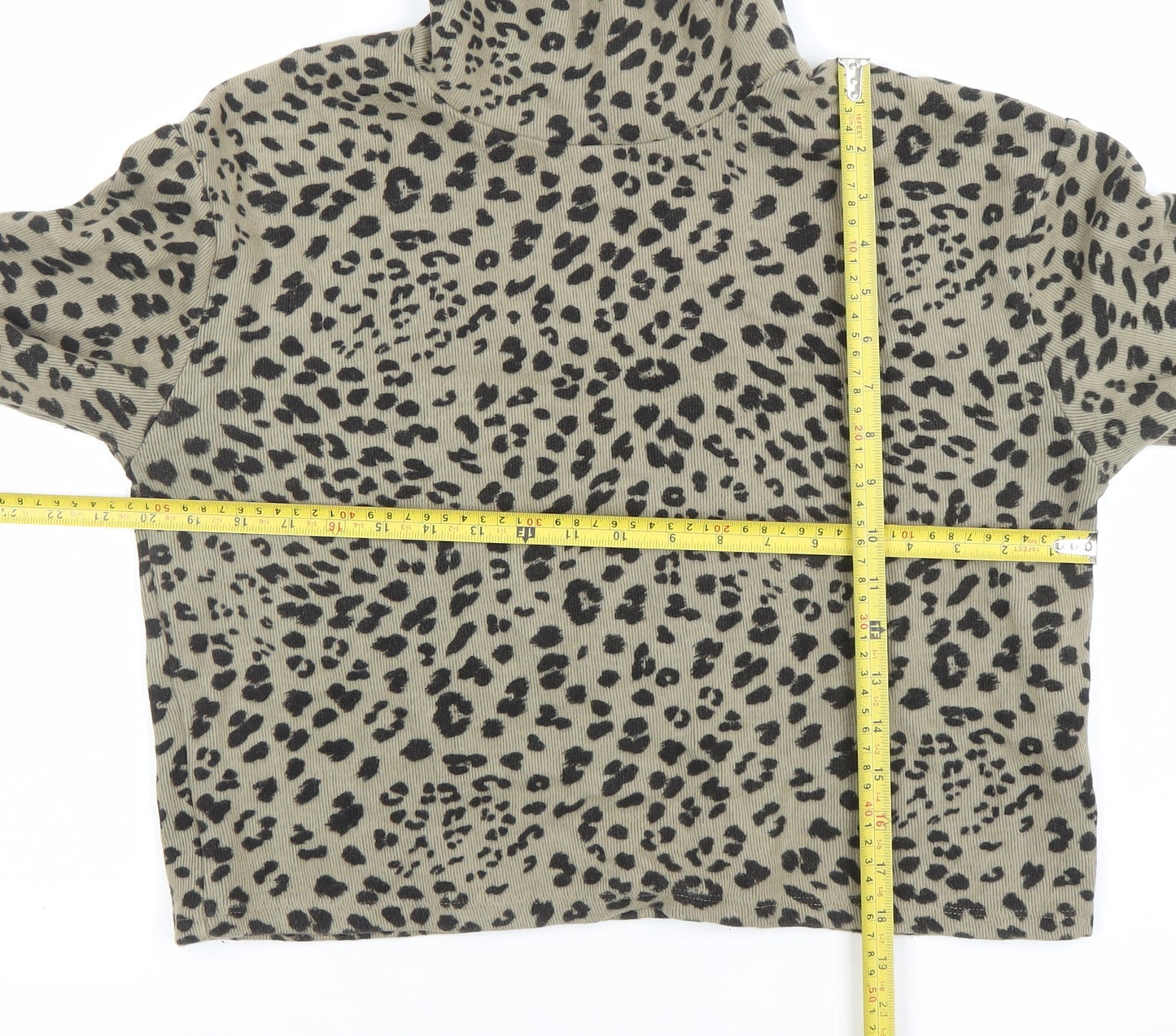 Pull&Bear Women's Beige Leopard Print High Neck Long Sleeve Top L
