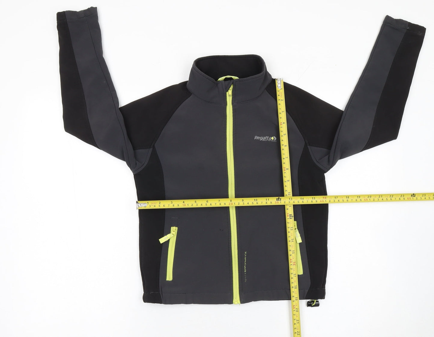 Regatta Boys Black Softshell Jacket 9-10 Years Zip Lightweight Outdoor