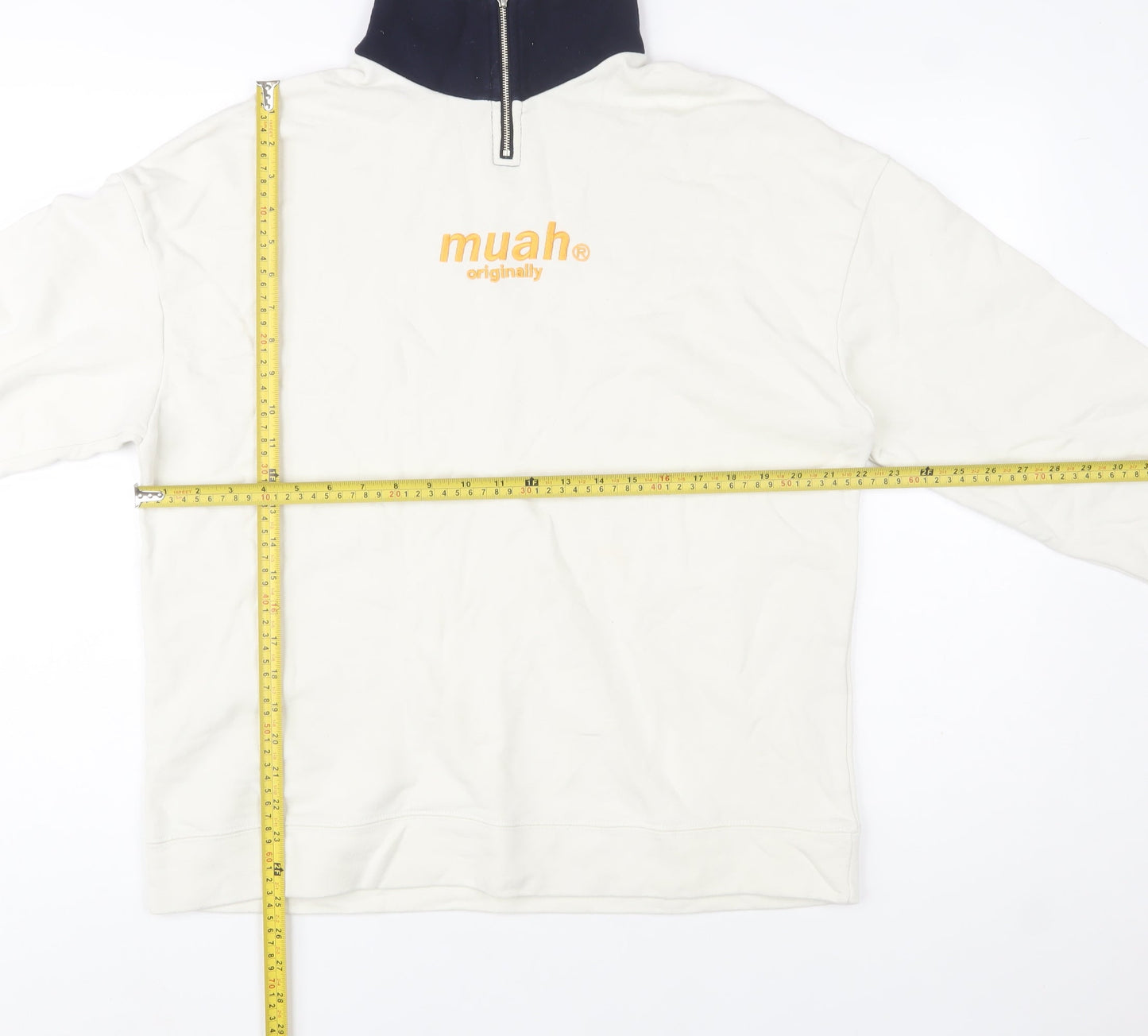 Muah Muah Unisex White 1/4 Zip Cotton Sweatshirt M