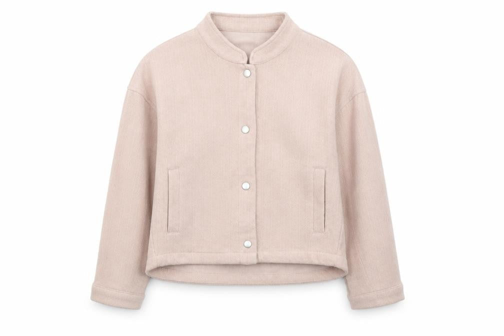 Yarou Women's Beige Cropped Button Jacket Size M Classic Lightweight