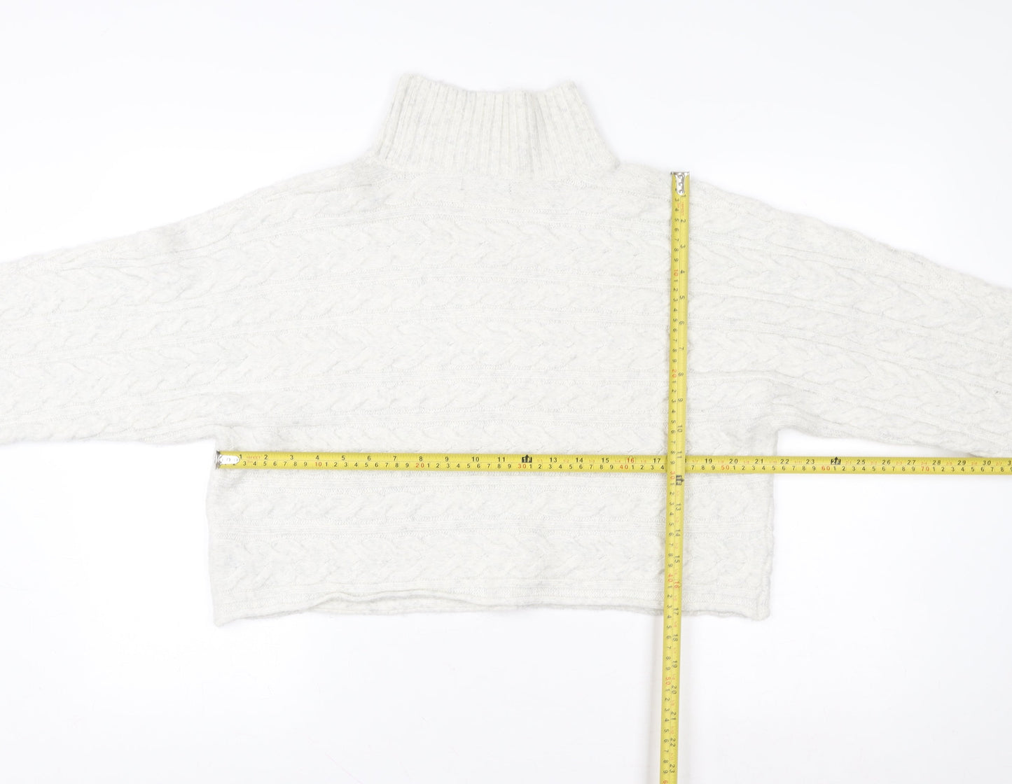 New Look Women’s Ivory Cable-Knit Roll Neck Jumper Size L