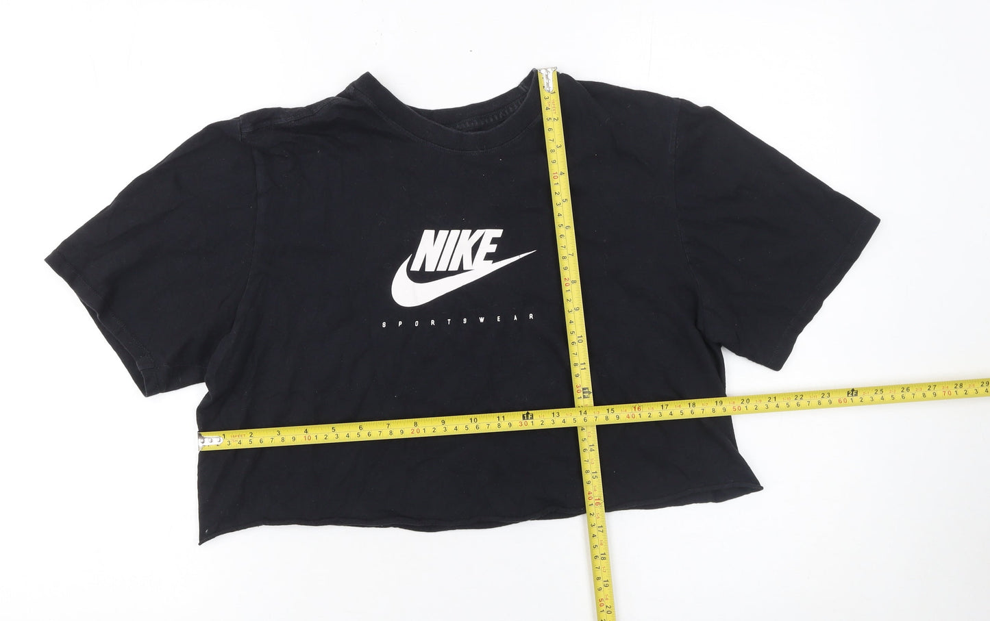Nike Womens Black Cropped Sportswear T-Shirt Size L Athletic Fit
