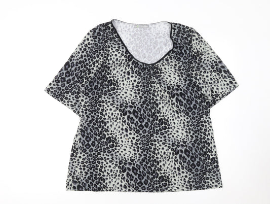 Marks and Spencer Women's Multicoloured Animal Print Short Sleeve T-Shirt Size 20