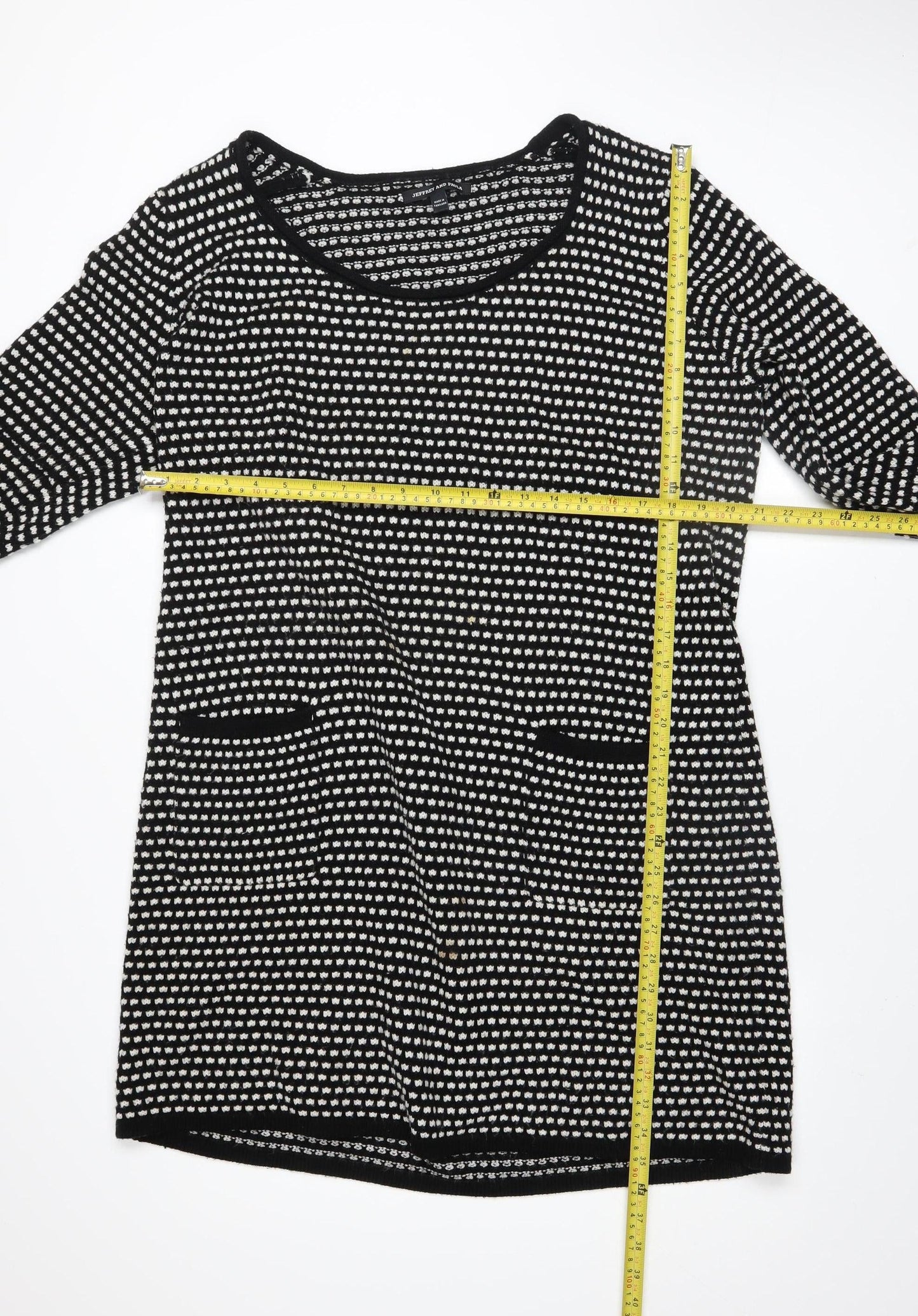 Jeffrey and Paula Women’s Black Knit Shift Dress Size 20/22 Plus