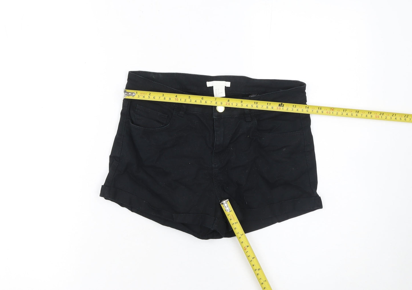 H&M Women’s Black Size 6 Slim Fit Cotton Stretch Shorts