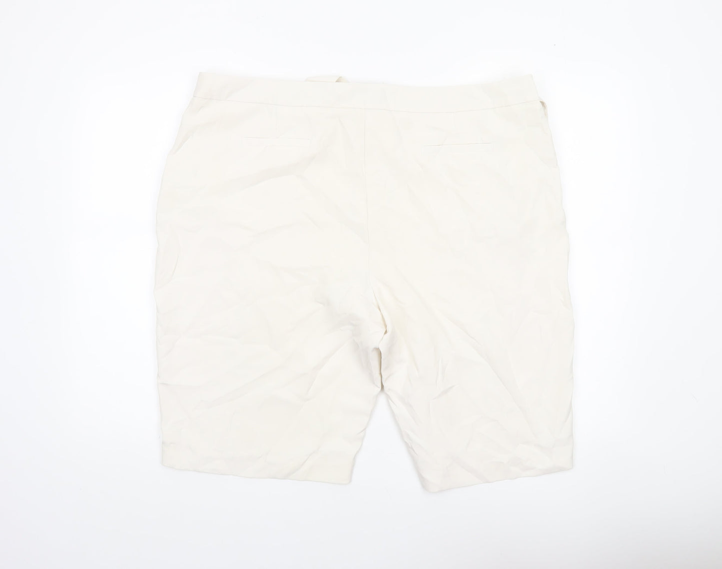 F&F Women’s Ivory Bermuda Shorts Size 20 Cotton Blend Belted Casual