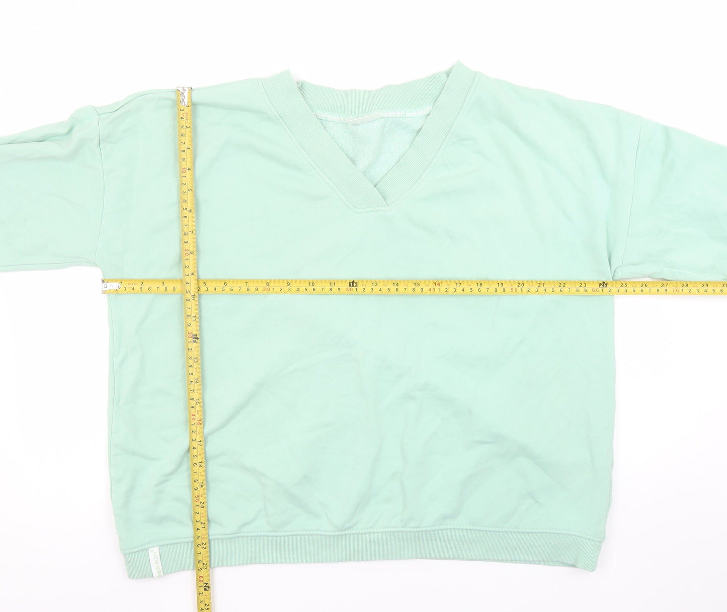 Bekkin Women’s Mint Green XXL V-Neck Pullover Sweatshirt