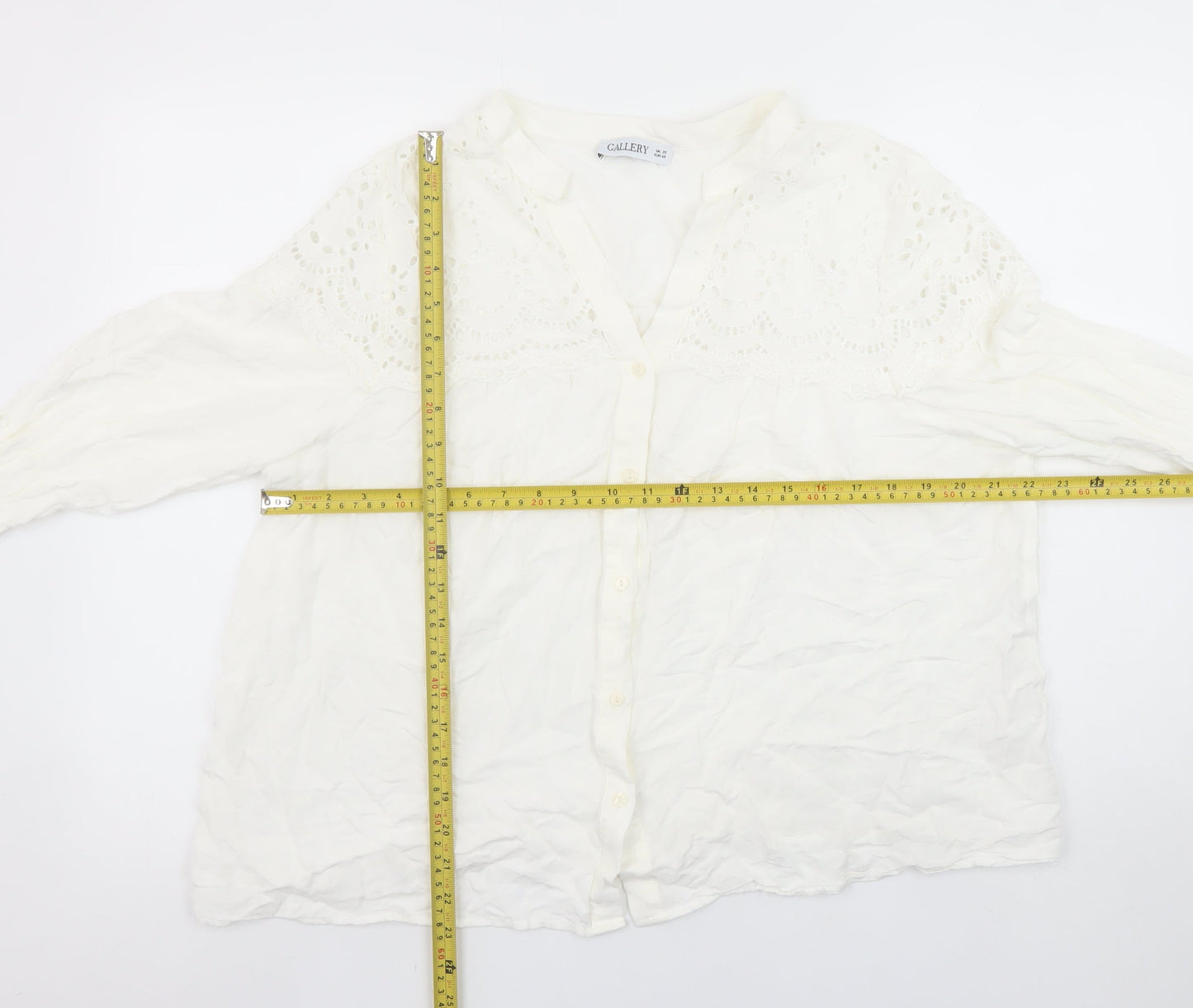 Gallery Women White Long Sleeve Embroidered Button-Up Blouse Size 20