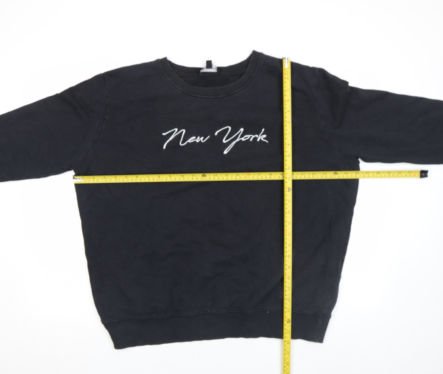 Capsule Unisex Black New York Graphic Pullover Sweatshirt M