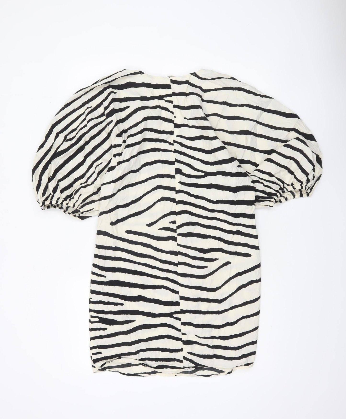 H&M Women Black Zebra Print Short Puff Sleeve Shift Dress M