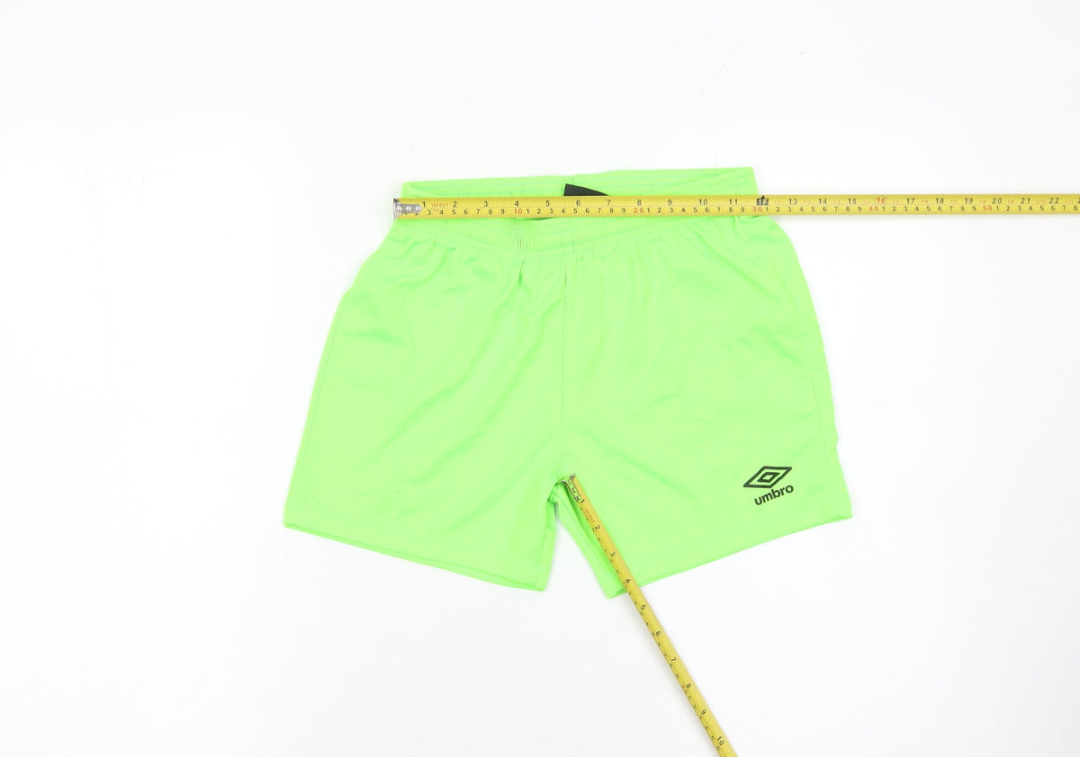 Umbro Boys Green Athletic Shorts Size 146cm Polyester Activewear