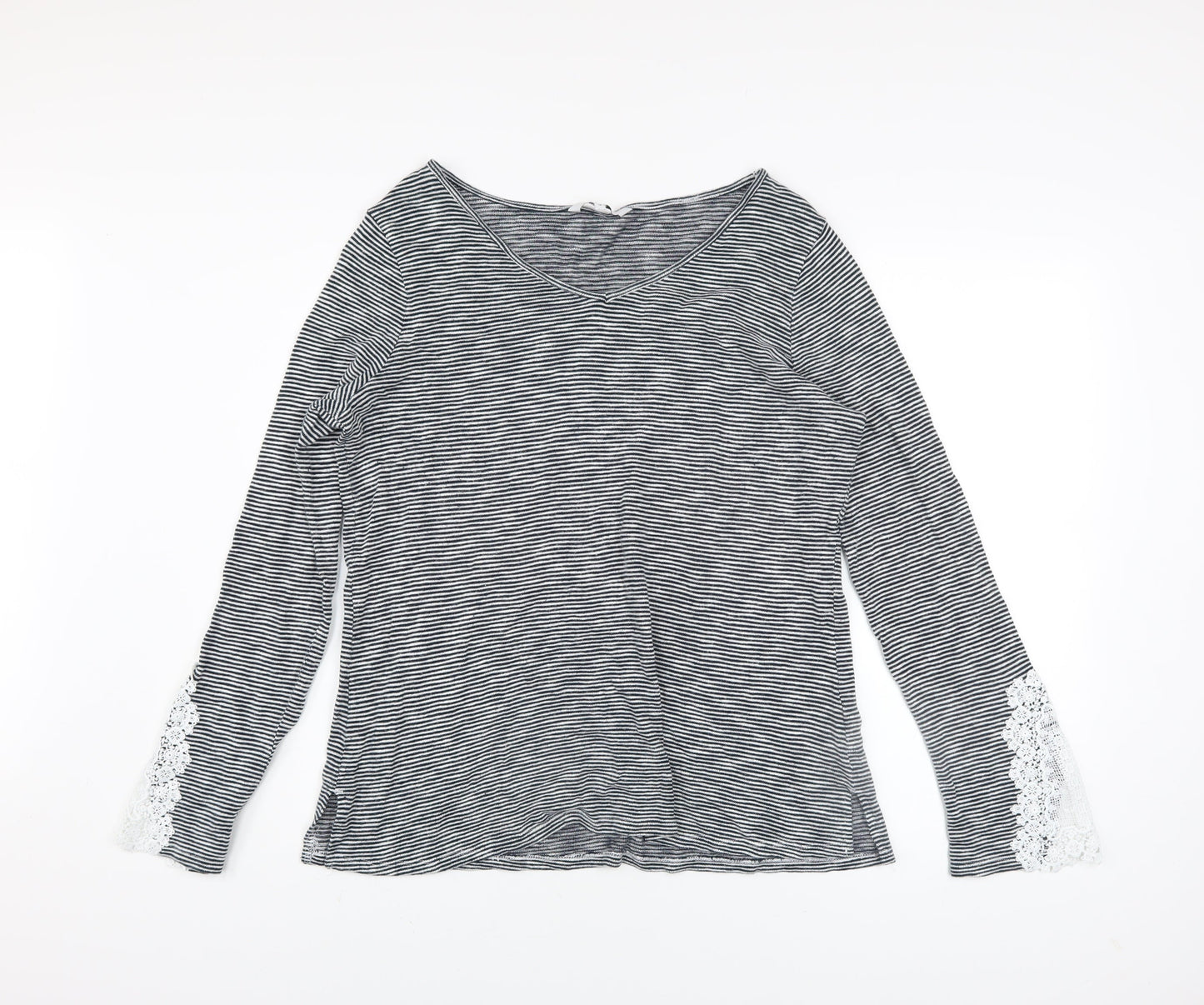 Next Women’s Black Striped V-Neck Long Sleeve Lace Cuff Top Size 16