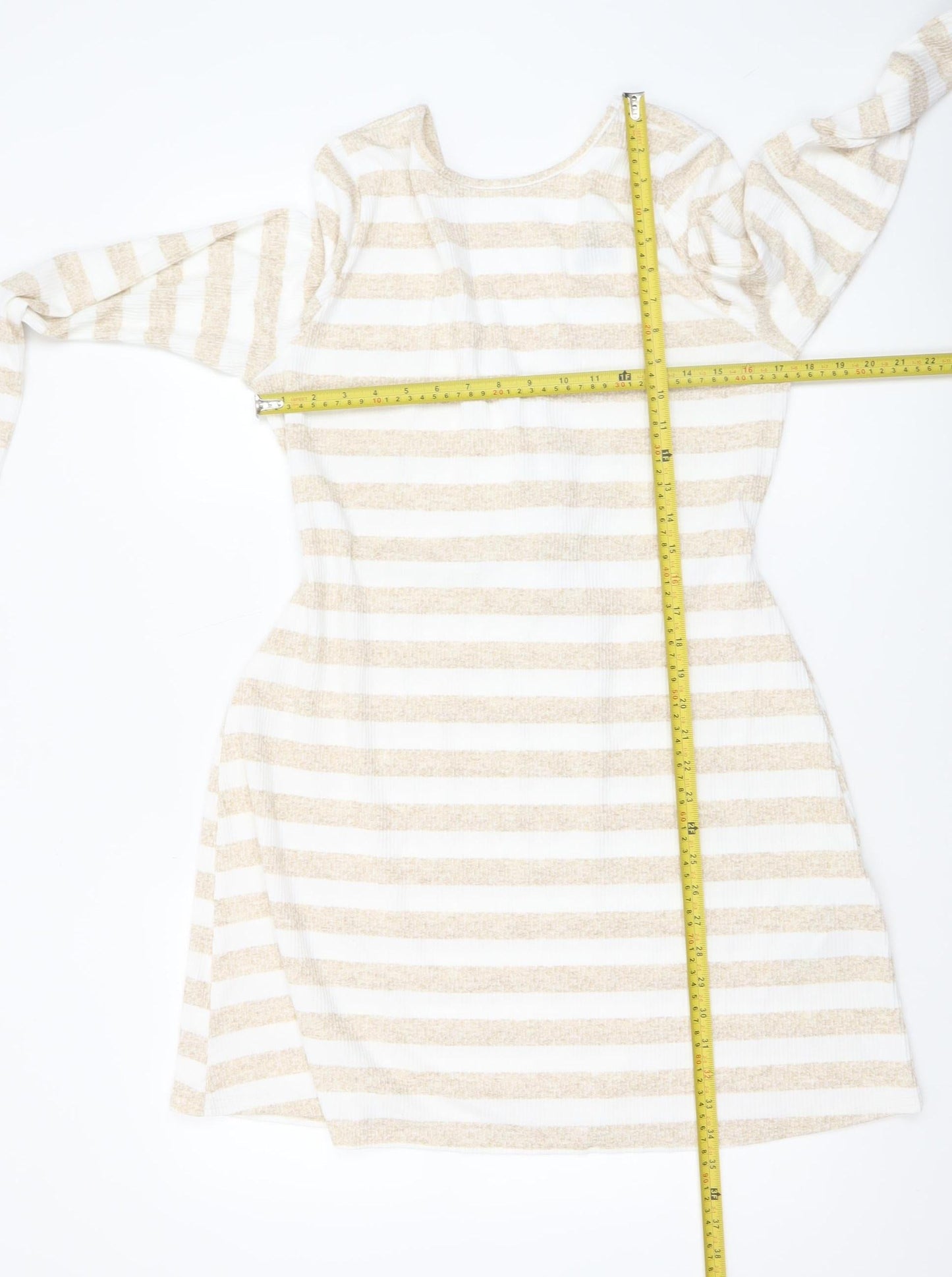 Boohoo Women’s Beige Striped V-Neck Belted Knit Wrap Dress Size 16