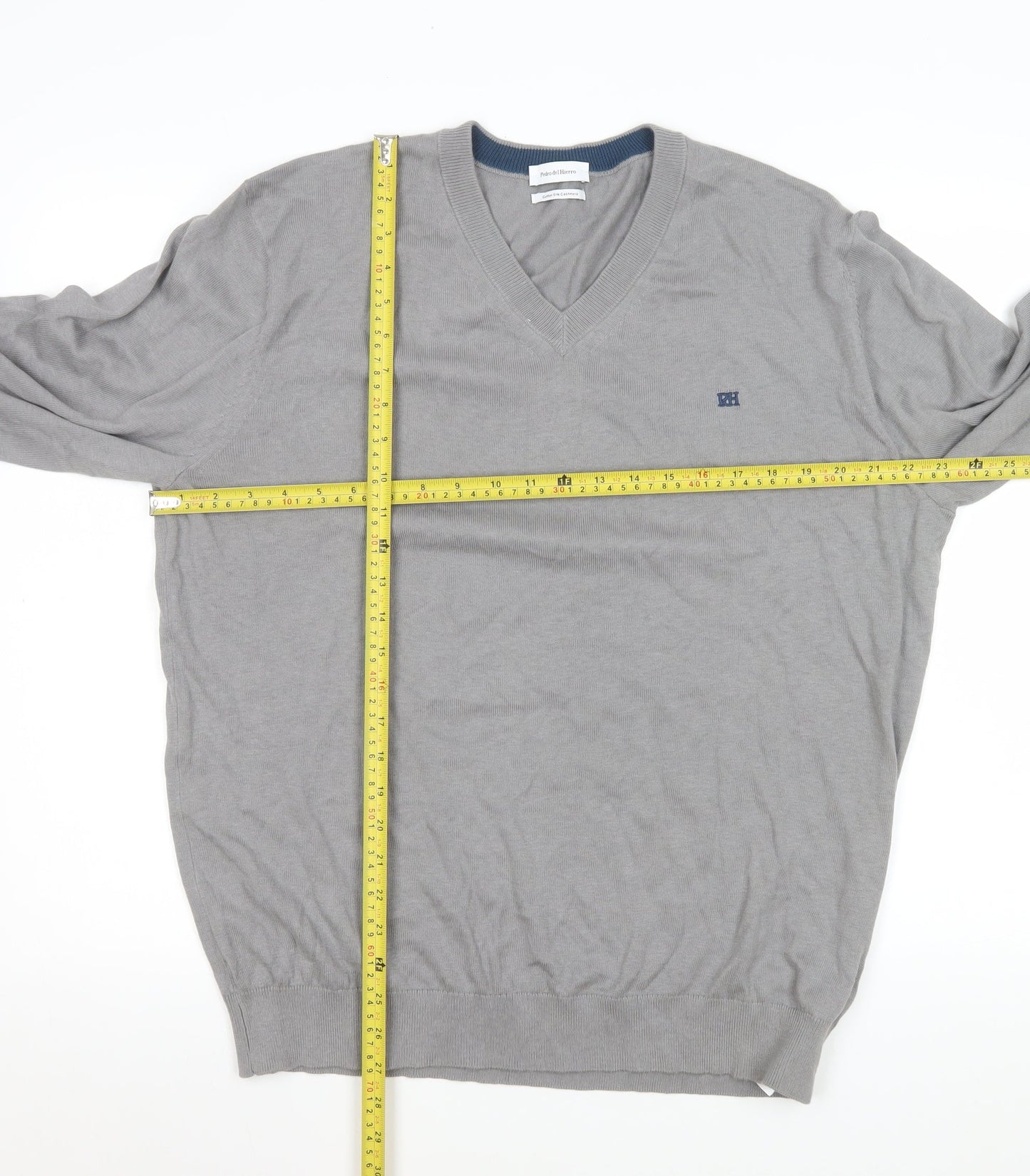 Pedro del Hierro Men's Grey V-Neck Classic Knit Sweatshirt XL