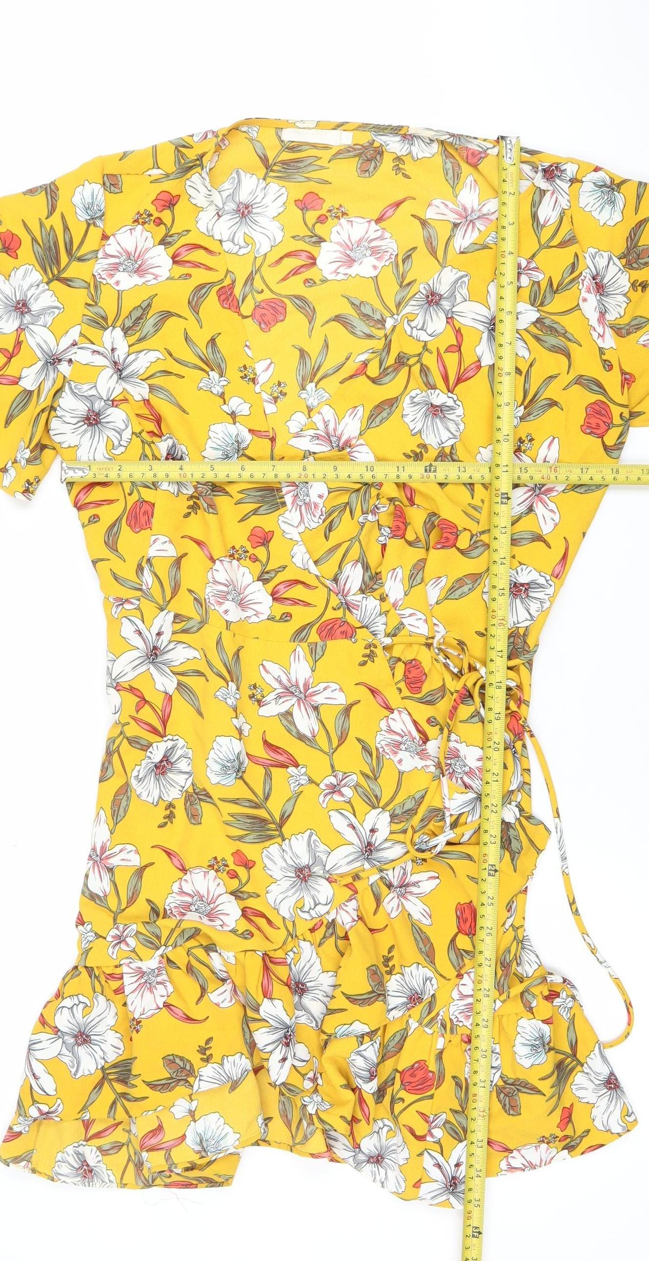 Vera & Lucy Women Yellow Floral Wrap Short Dress L Ruffle Summer
