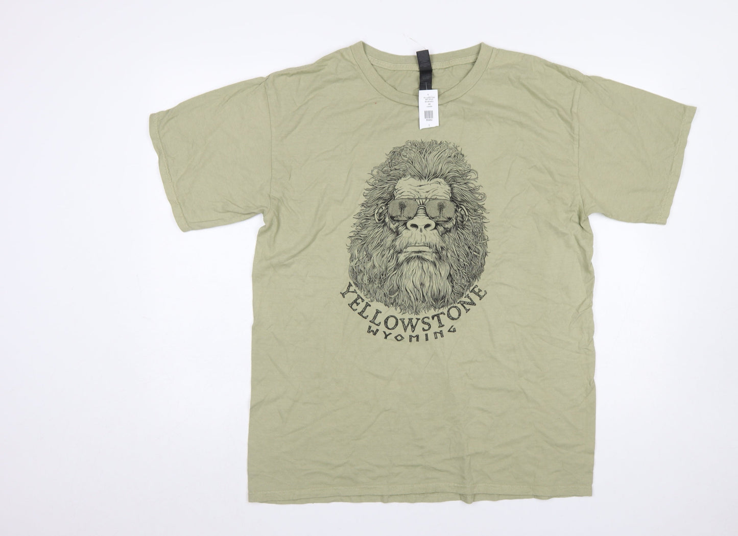 Gildan Men's Beige Yellowstone Wyoming Graphic Cotton T-Shirt L