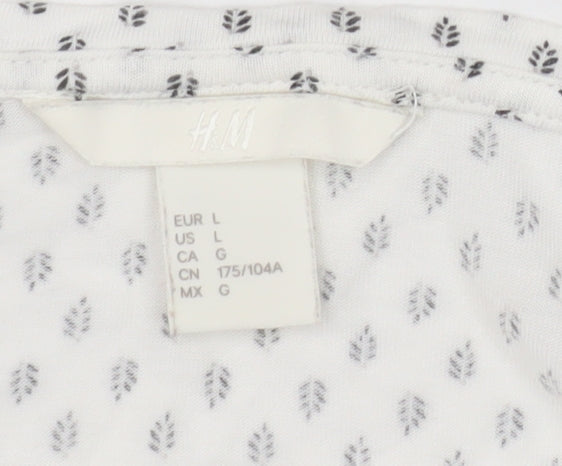 H&M Women's White Geometric Viscose Flutter Sleeve Blouse Size 14