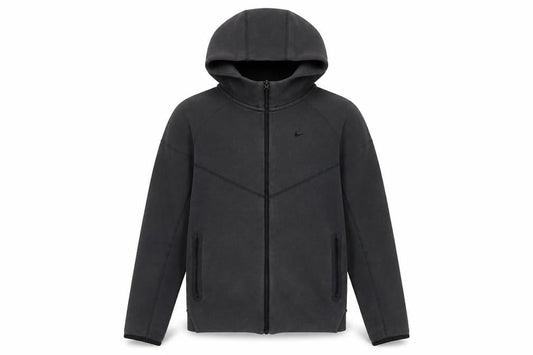 Front view of Nike boys’ black full zip hoodie xl 158-170cm fleece lined casual