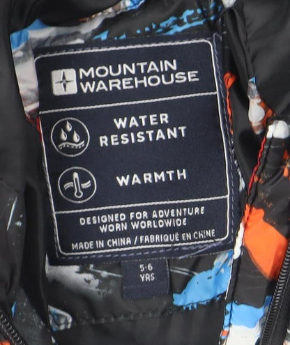 Brand and care label for Mountain Warehouse boys’ multicoloured 5-6 years hooded puffer jacket