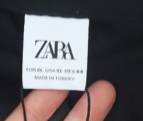 Zara Men's Black Long Sleeve Crew Neck Graphic T-Shirt XL