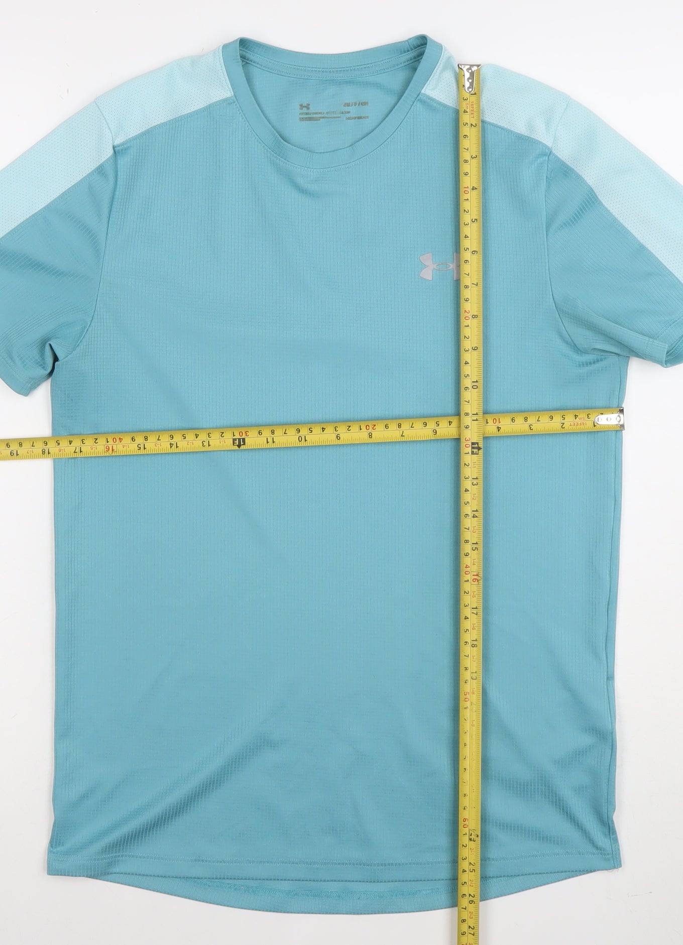 Under Armour Men’s Blue Athletic T-Shirt Medium Lightweight