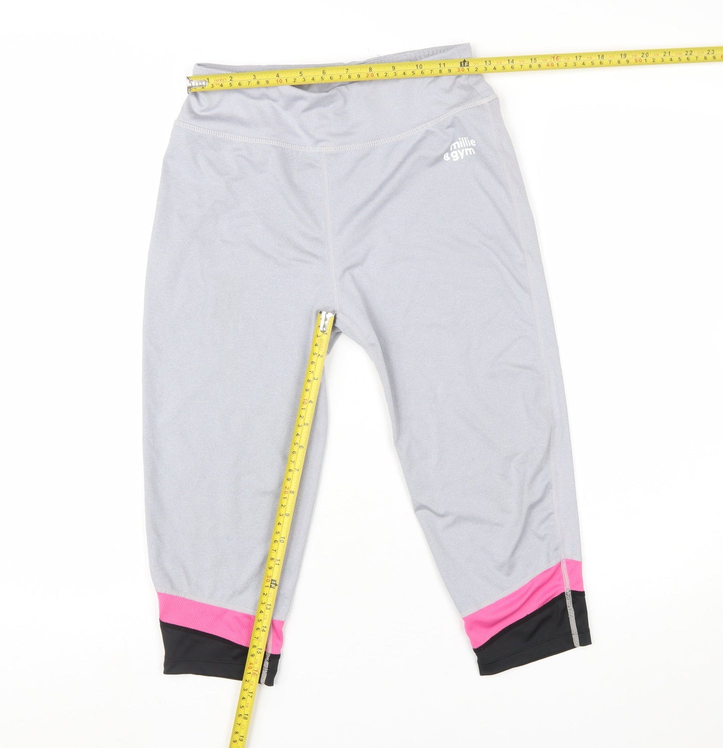 Millie & Gym Women Grey Capri Leggings S Moisture Wicking Activewear