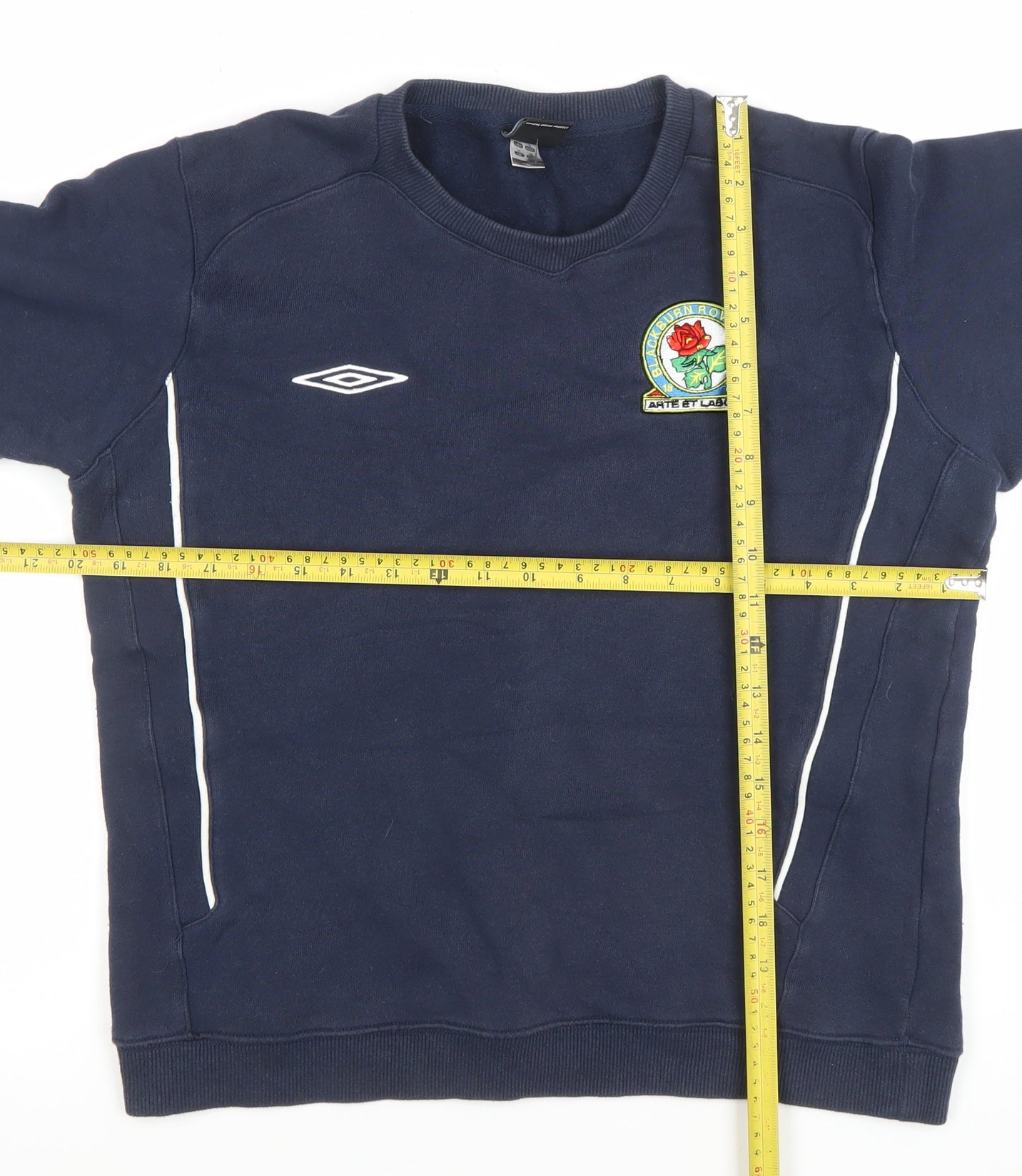 Umbro Boys Navy Blue Sweatshirt 14 Years Pullover Cotton Blend Football Top