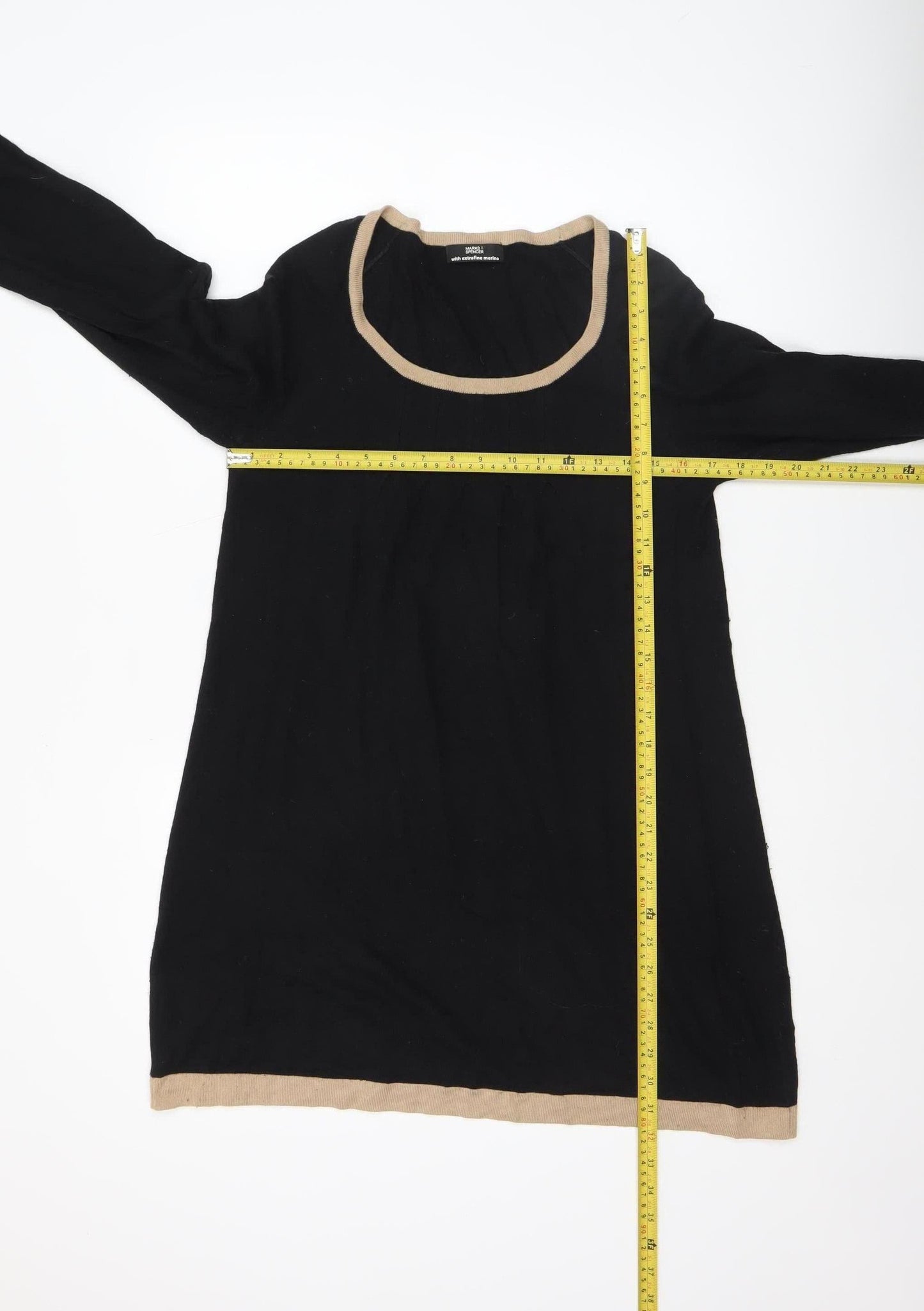 Marks and Spencer Womens Black Size 12 Round Neck Long Sleeve Pullover Jumper