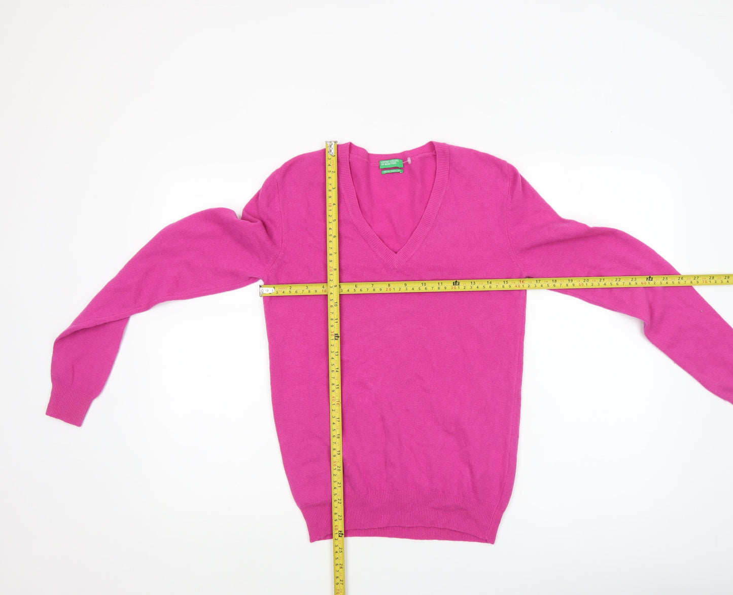 United Colors of Benetton Women’s Pink V-Neck Merino Wool Jumper Size S