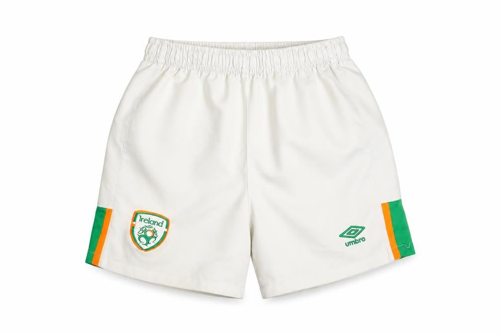 Umbro Boys White Ireland Football Shorts 6-7 Years Athletic Activewear